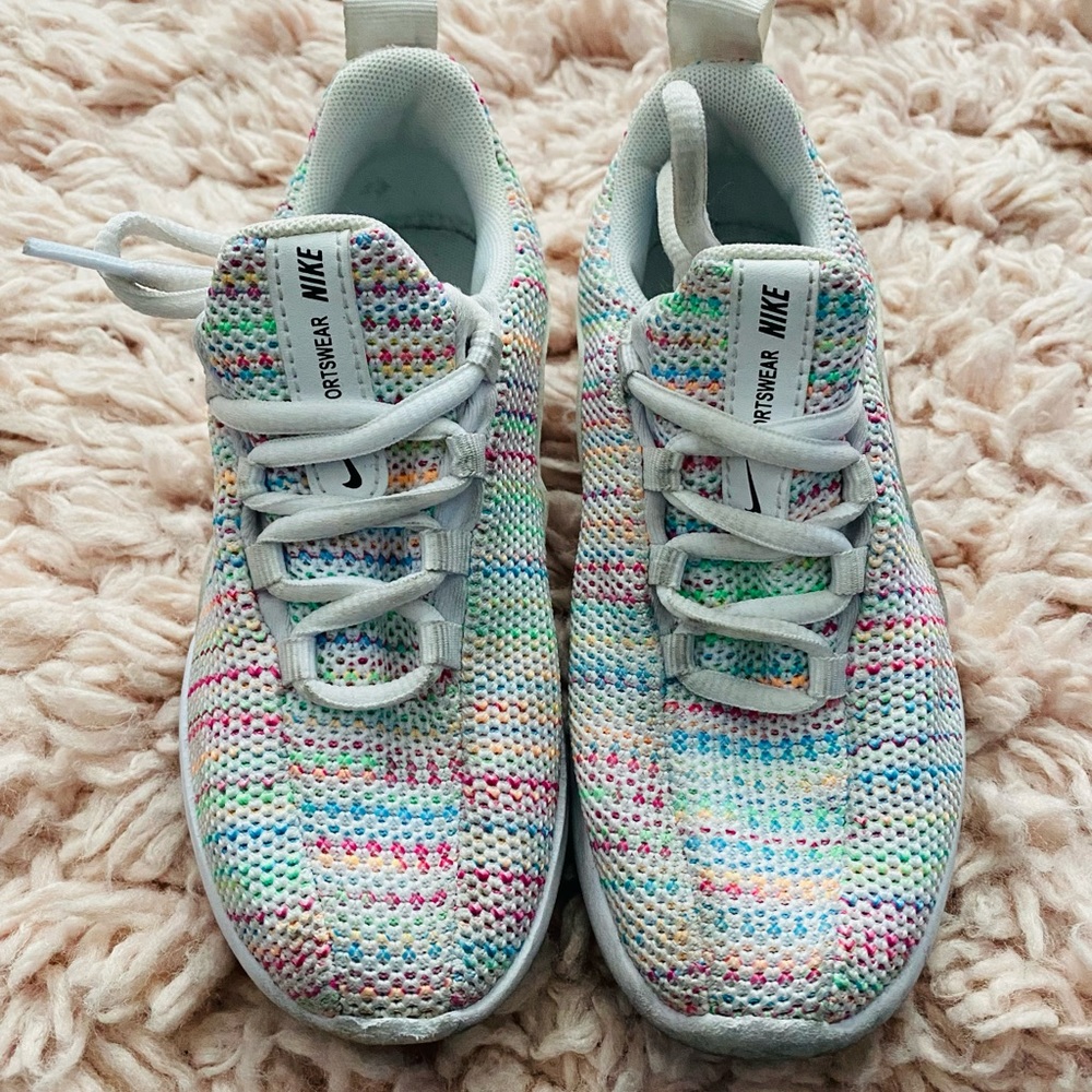 Girls Nike